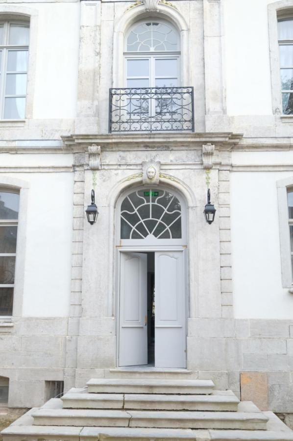 Suite La Duchesse Et Parking Prive Gratuit Mons Esterno foto